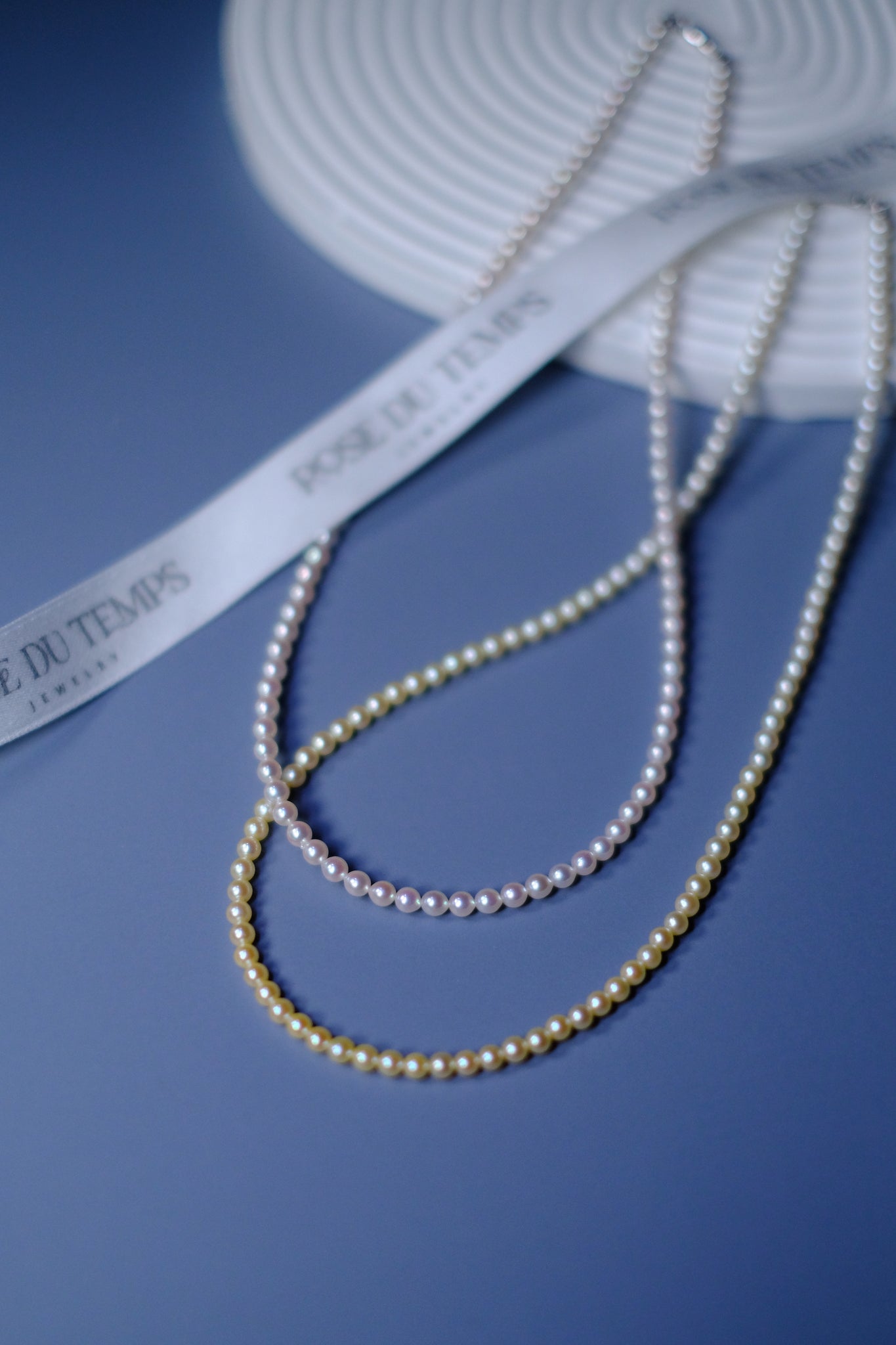 Classique | 3.5-4mm AAA Akoya Pearl Necklace with Graduated Color