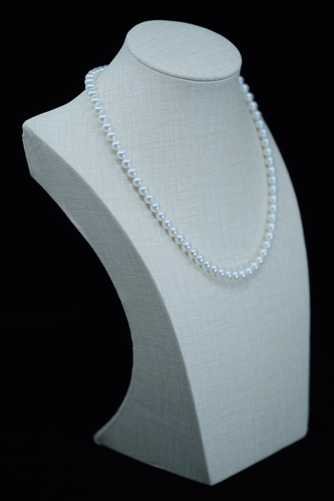 Classique | 5.5-6mm Freshadama Pearl Necklace