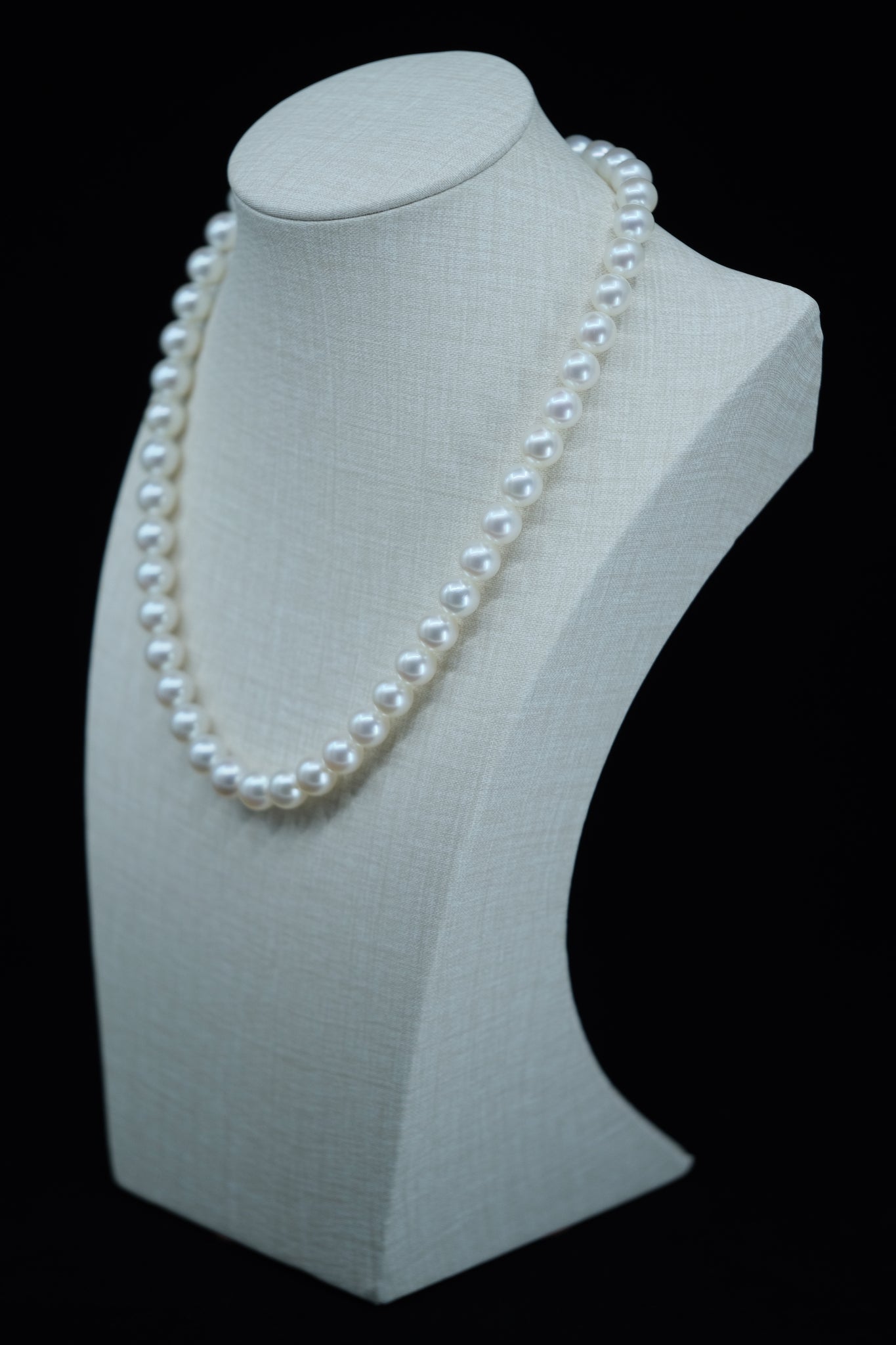 Noble | 8.5-9mm Natural White Hanadama Akoya Pearl Necklace