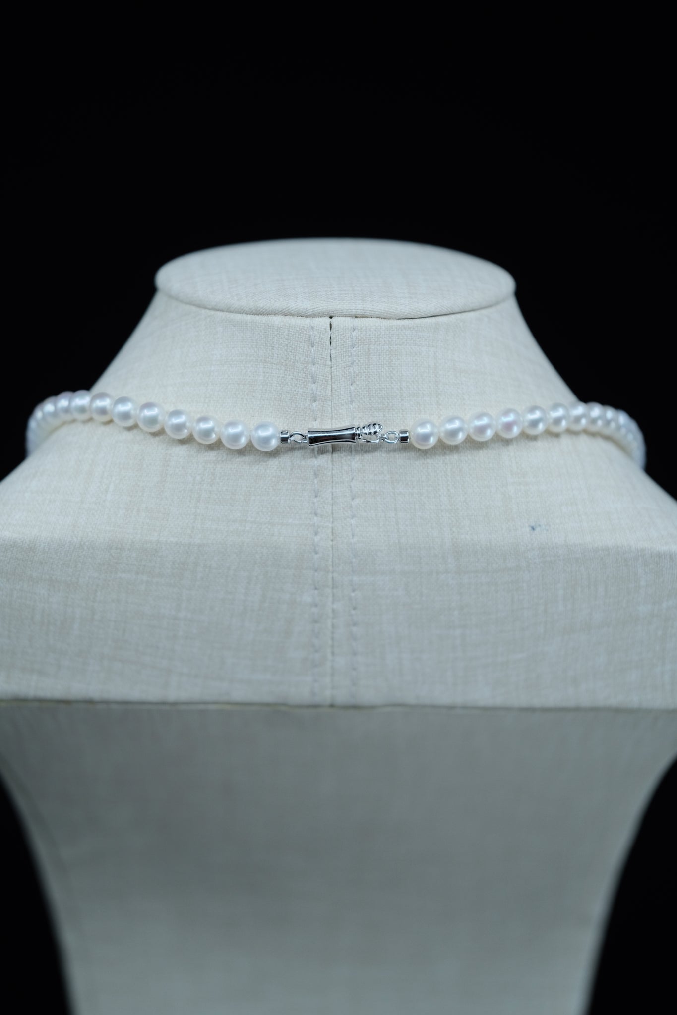 Classique | 4-4.5mm Freshadama Pearl Necklace