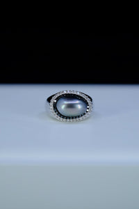 Bespoke Archive | Tahitian Keshi Pearl and Diamond Ring in 18K White Gold