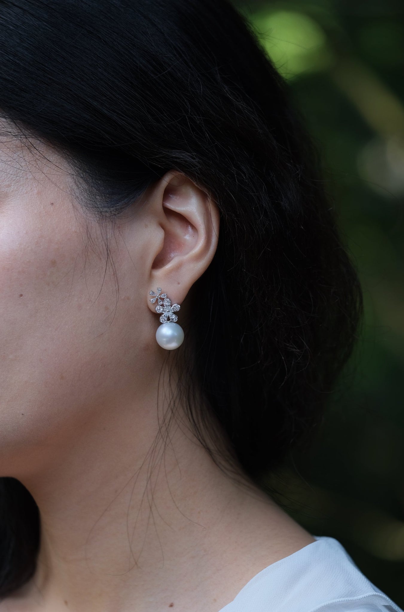 Nuits D'été | White South Sea Pearl and Diamond Earrings in 18K White Gold