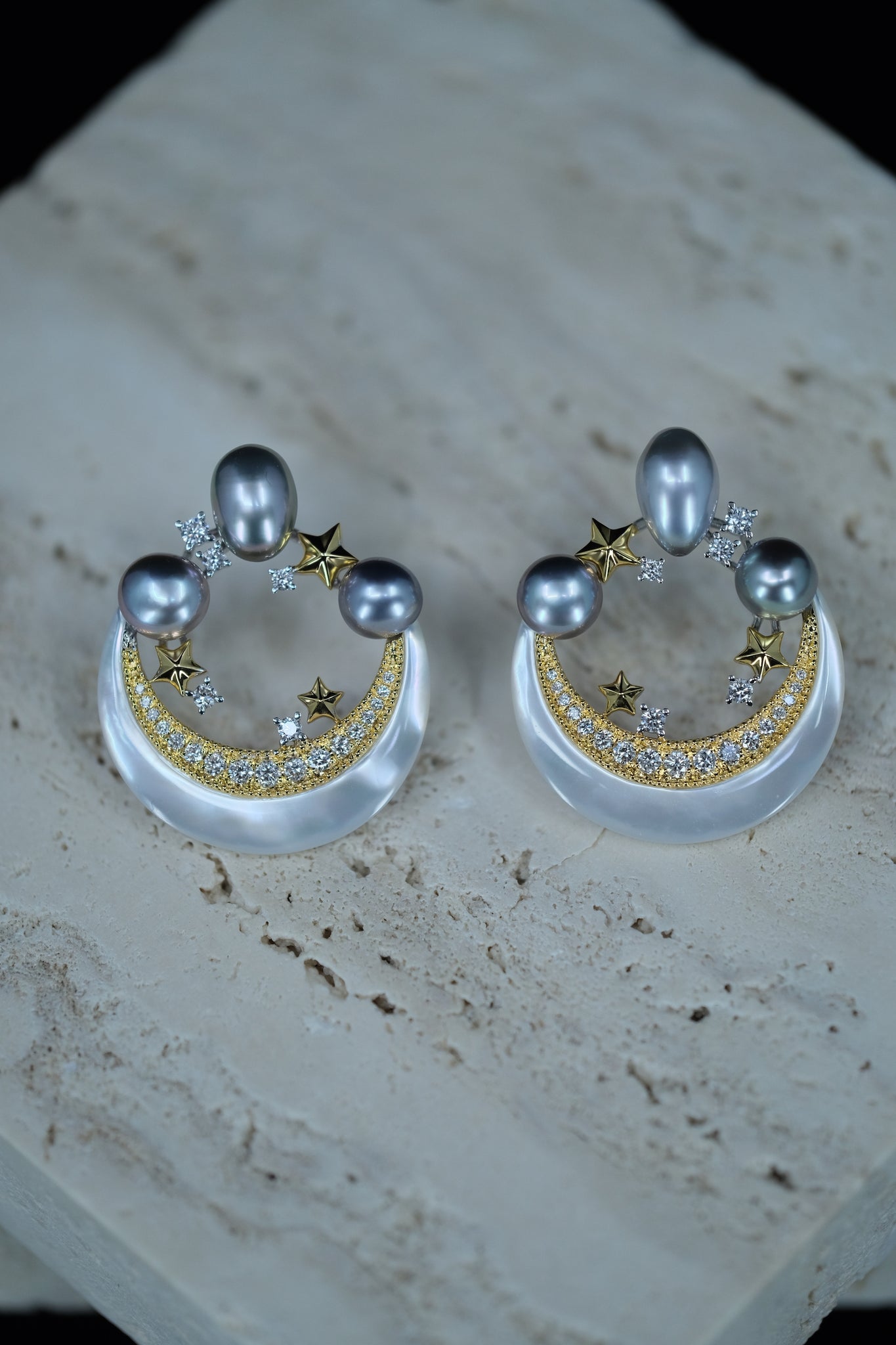 Galaxie | Tahitian Keshi Pearl & Diamond & Mother-Of-Pearl Earrings in 18K Gold