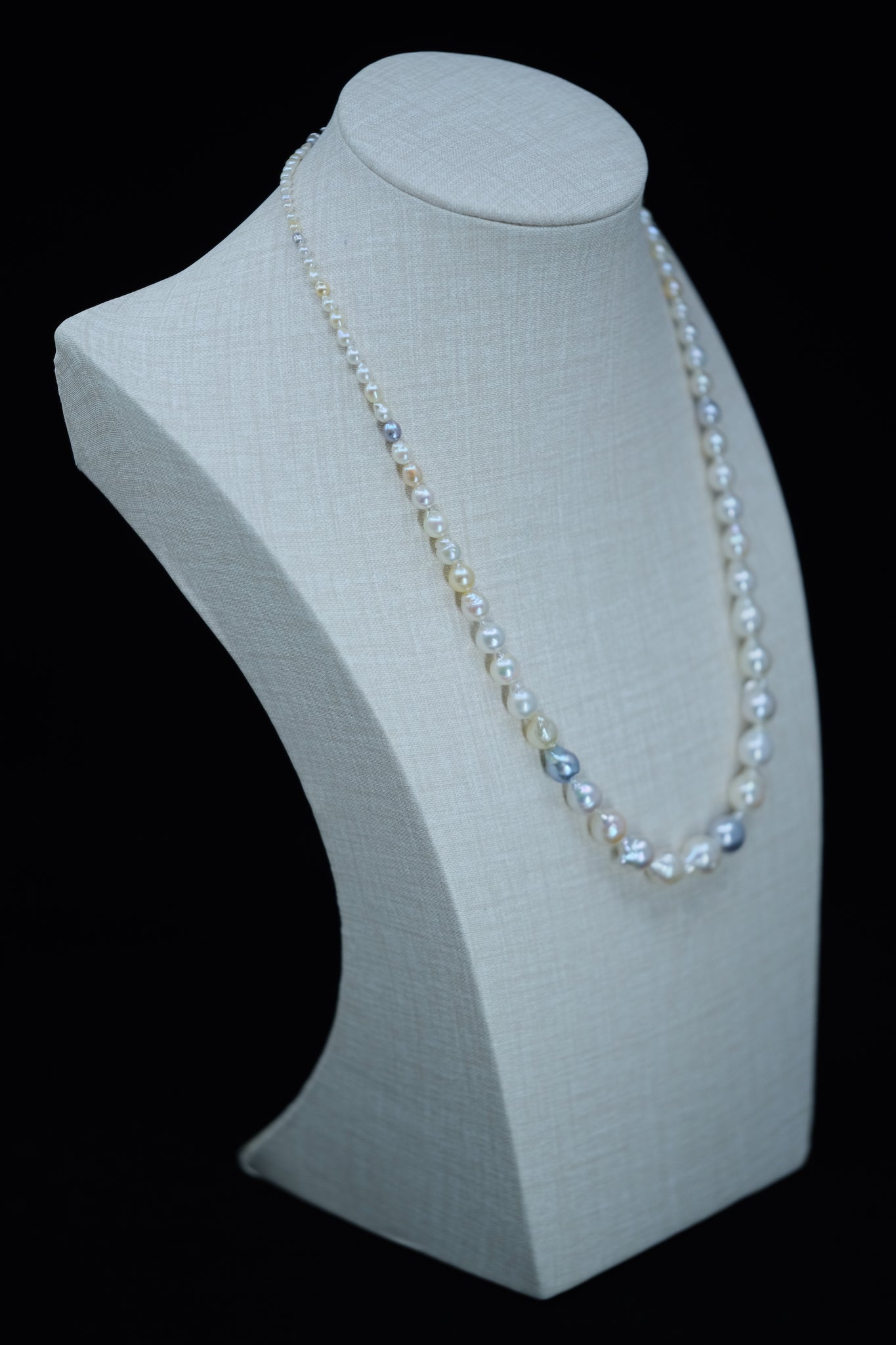 Jardin | 2x8.5mm Akoya Pearl Necklace | Size-Graduated Semi-Baroque Multi-Color