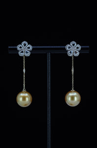 Nuits D'été | South Sea Pearl and Diamond Multi-Wear Earrings in 18K Gold