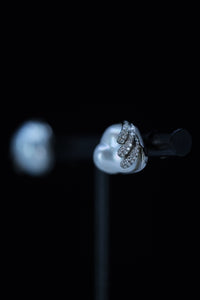 Jardin | White South Sea Keshi Pearl and Diamond Earrings in 18K White Gold