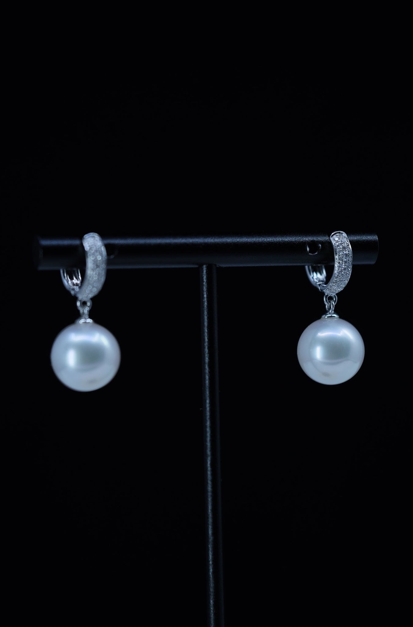 Urbaine | White South Sea Pearl and Diamond Huggie Earrings in 18K White Gold