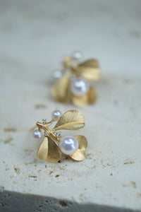 Mélodie | Top Picked Akoya Pearl and Diamond Earrings in 18K Yellow Gold