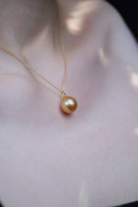 La Merveille | South Sea Drop Pearl & Diamond & Onyx Multi-Wear Jewelry in 18K Yellow Gold