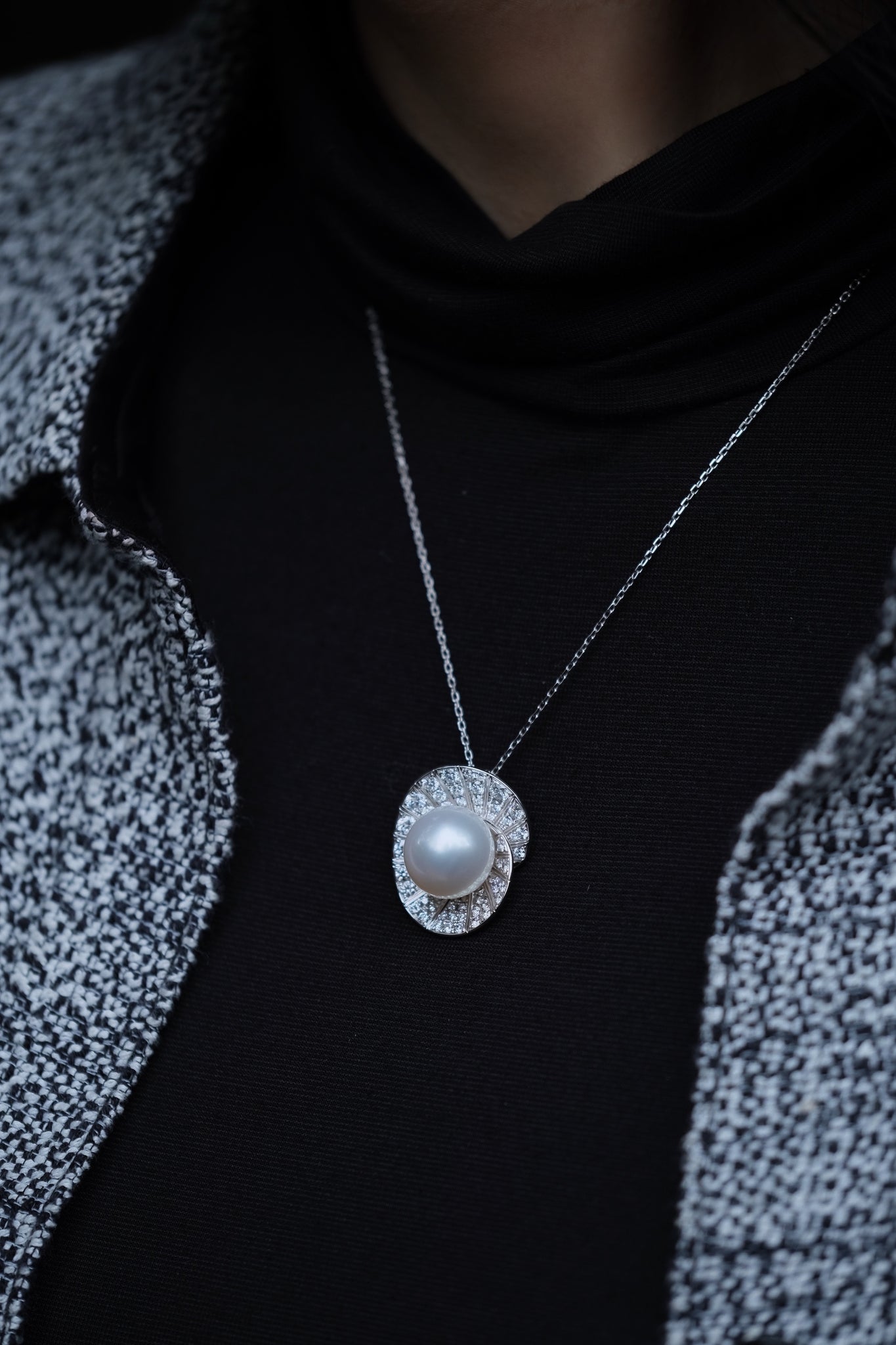 Mélodie | White South Sea Pearl and Diamond Multi-Wear Jewelry in 18K White Gold