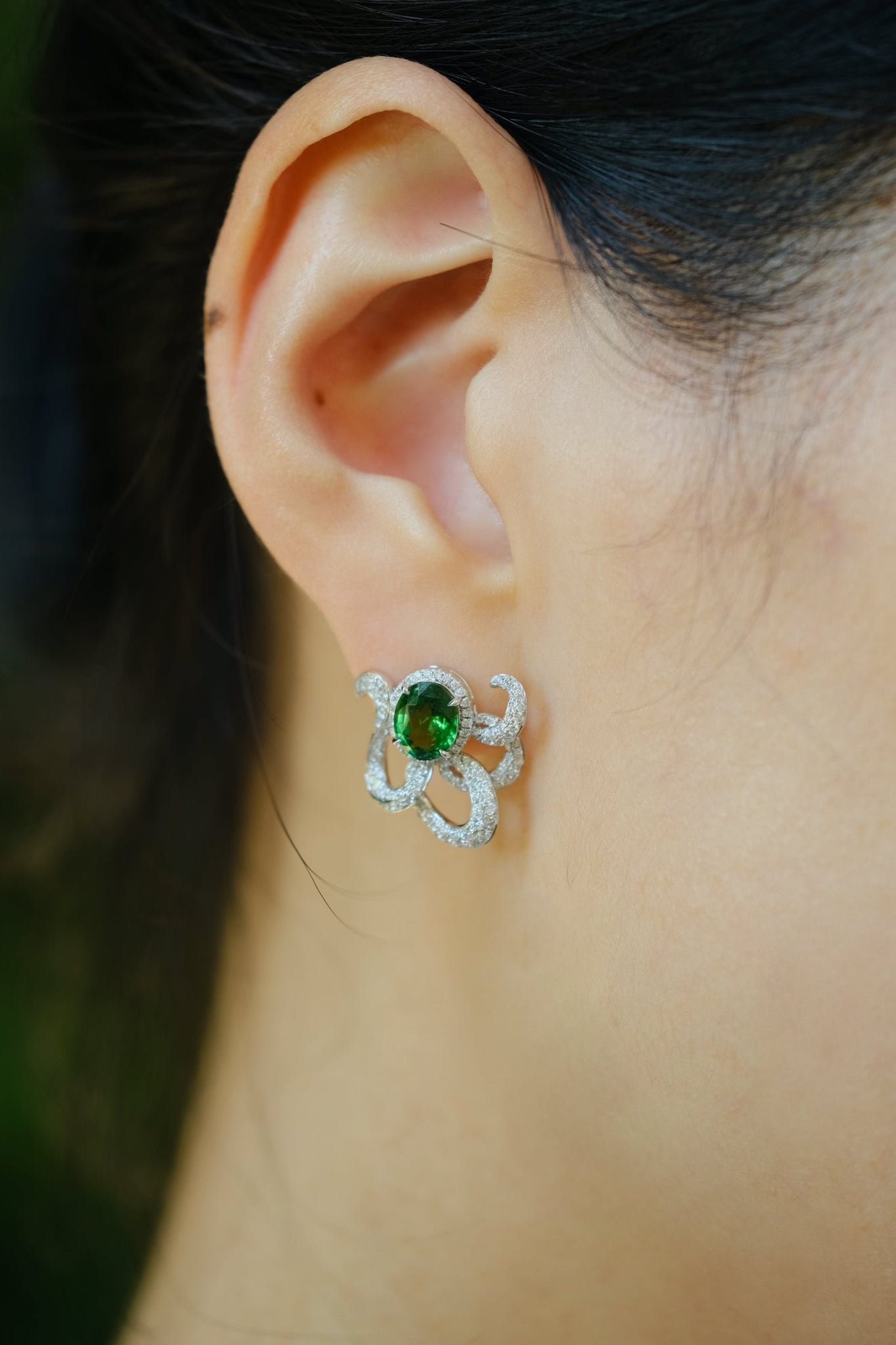 Mélodie | Tsavorite & Spessartine & Diamond Earrings in 18K White Gold