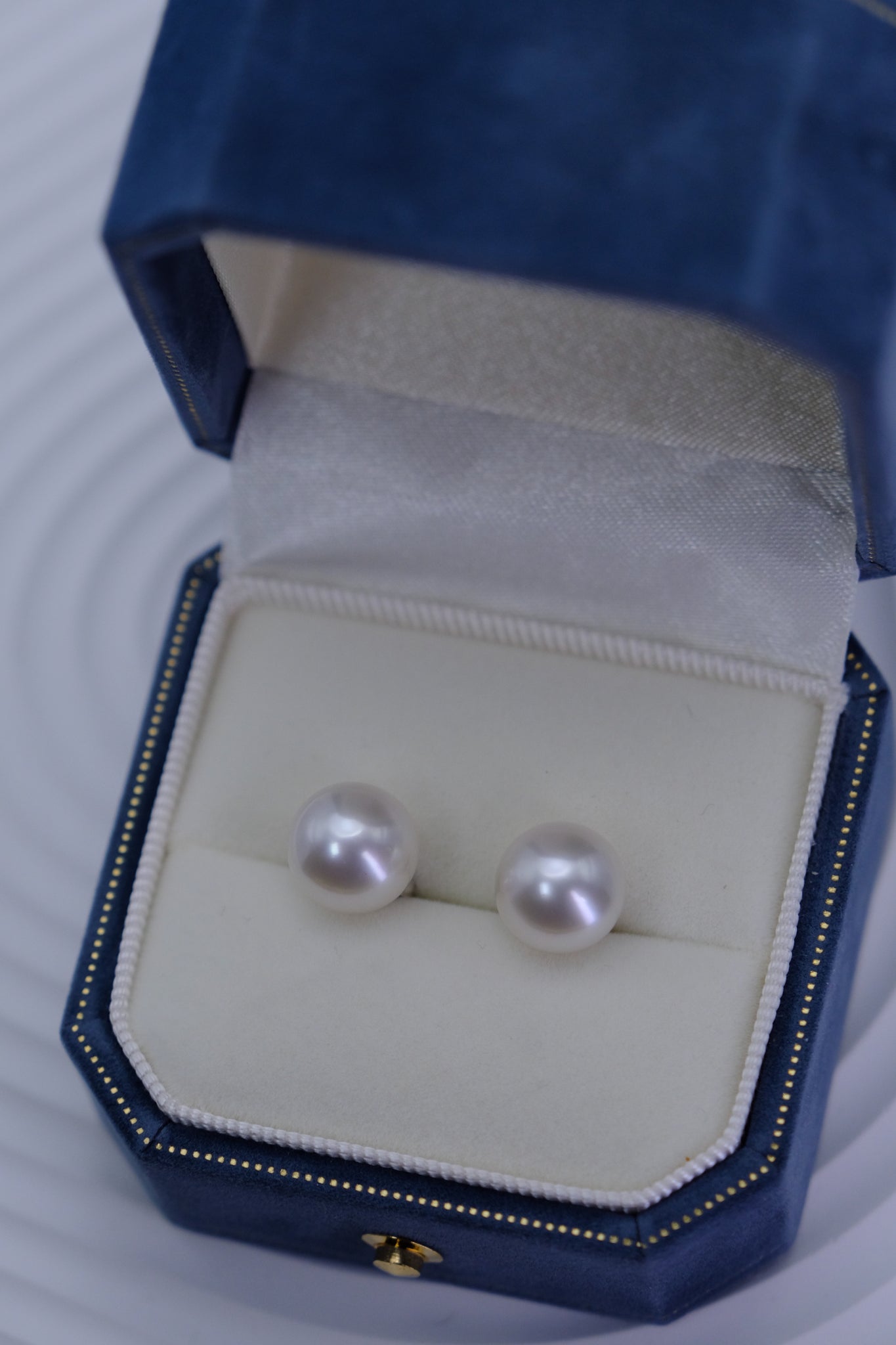 Classique | White South Sea Round Pearl Stud Earrings in 18K White Gold