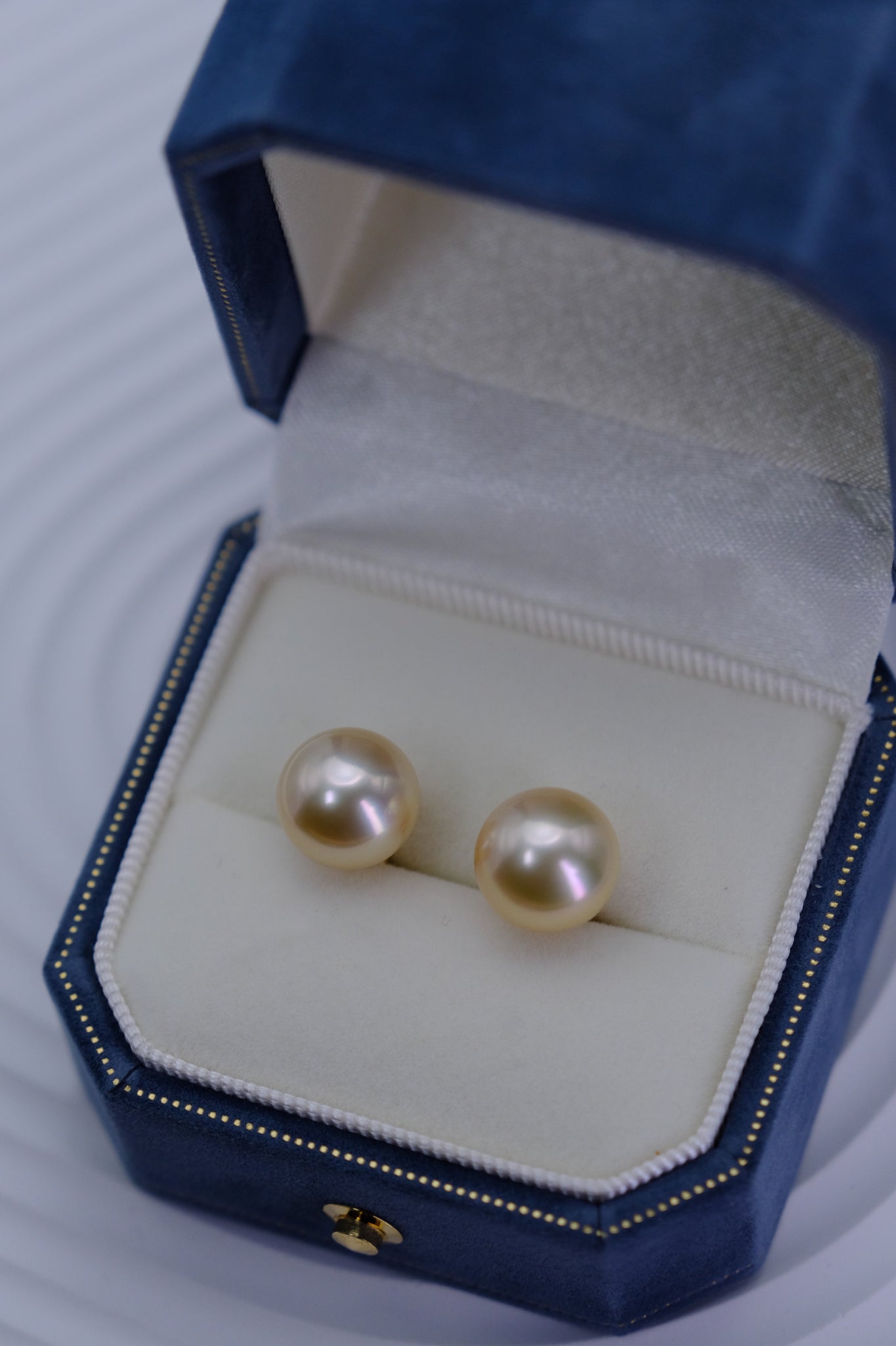 Classique | Golden South Sea Round Pearl (Cream Rose) Stud Earrings in 18K Yellow Gold